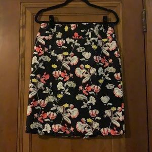 Liz Claiborne size 8 skirt